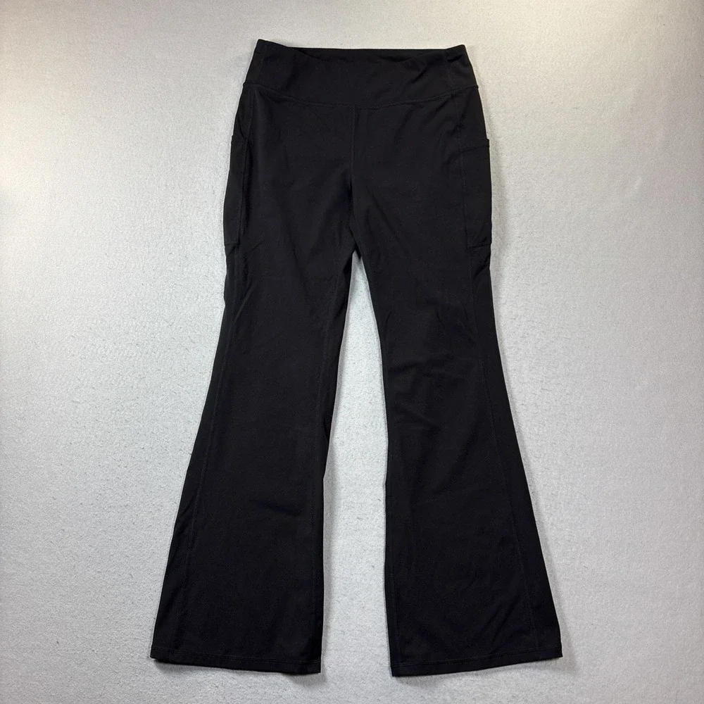 Women's Black Flare Legged‎ Active Yoga Pants - Black - Pockets - Large